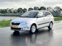 Skoda Fabia Combi - 1.2 TSI Style Airco, cruise, carplay, trekhaak