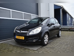Opel Corsa - 1.0-12V Essentia