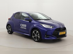 Toyota Yaris - 1.5 Hybrid 130 Executive | €3.000, - Korting | Dodehoek detectie | Stoel-/stuurverwarming