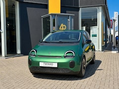 Renault Twingo - Techno 80pk Urban Range l V2G l 8 jaar batterijgarantie | 18' velgen | Pack Privilege | Sn