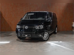 Volkswagen Transporter - 2.0 TDI 140 PK L2H1 | Navigatie | Cruise control | Lederen bekleding | Trekhaak | Airco |