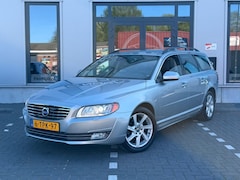 Volvo V70 - 1.6 T4 Nordic+|Leer|Trekhaak|xenon|Navi|PDC|NAP