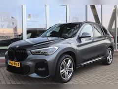 BMW X1 - (f48) XDRIVE25e 220PK AUTOMAAT M-SPORT SHADOW LINE Navi | SOH 90% | Stoelverw. | Sfeerverl