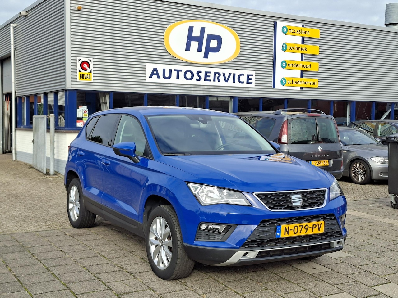 SEAT Ateca - 1.0 EcoTSI Style Business Intense Carplay Cruise Control Climate Control 17inch LM van 1e - AutoWereld.nl