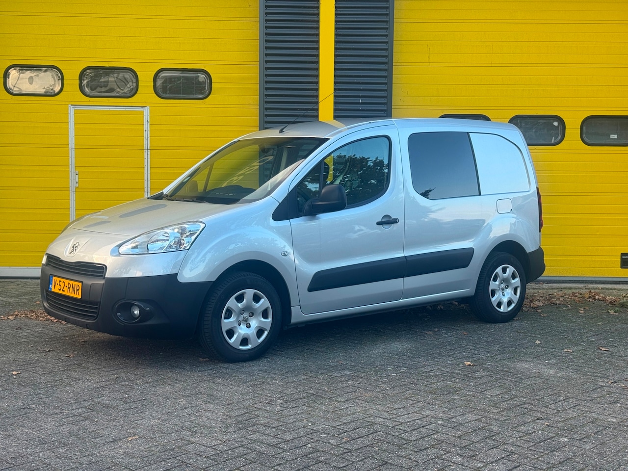 Peugeot Partner - 1.6 Airco BTW&BPM VRIJ APK 2027 CAR-PASS - AutoWereld.nl