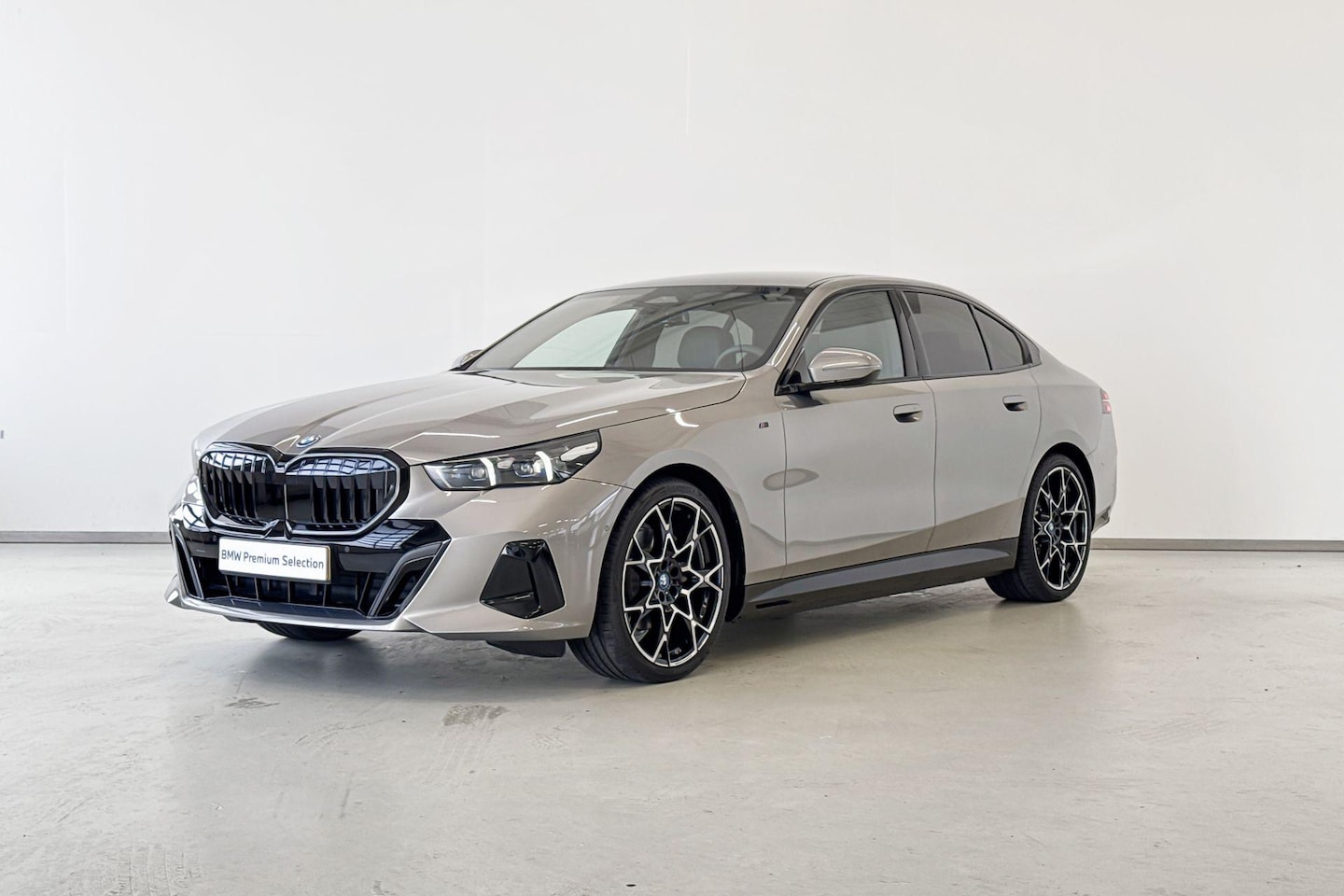 BMW i5 - Sedan eDrive40 M Sport Edition Aut. - AutoWereld.nl