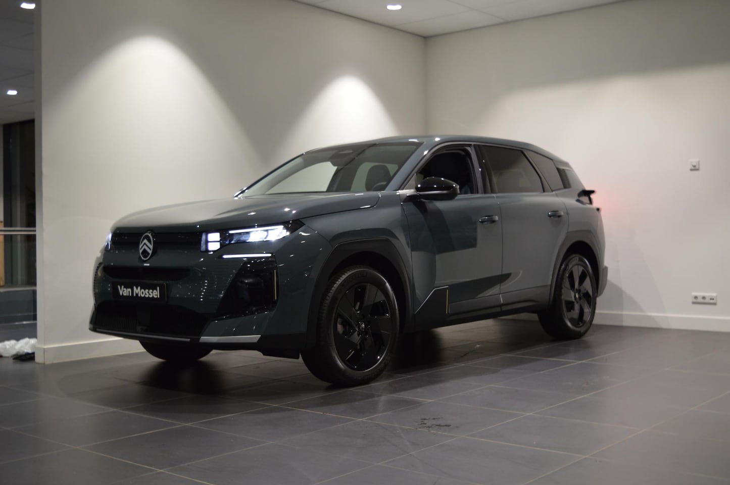 Citroën C5 Aircross - Hybrid 145 Business 360 GRADEN CAMERA - WEINIG KILOMETERS - FULL LED - AutoWereld.nl