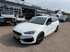 CUPRA Leon Sportstourer - 1.4 e-Hybrid VZ Copper Edition I Camera I Elec. Trekhaak I Elec. Achterklep