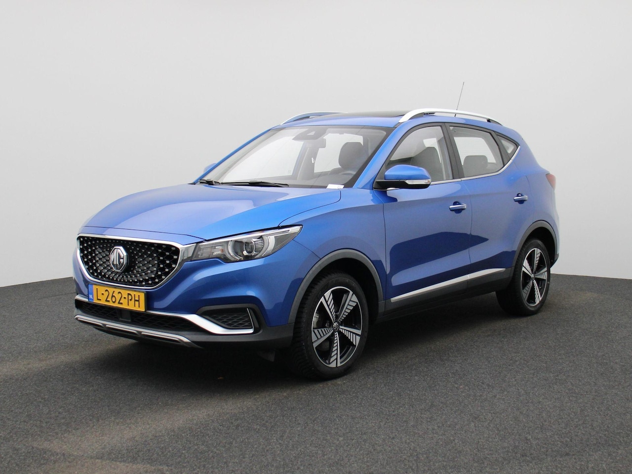 MG MG ZS EV - Luxury 45 kWh - AutoWereld.nl