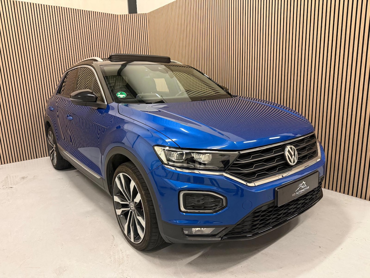 Volkswagen T-Roc - 2.0 TSI 4Motion Sport 2.0 TSI 4Motion Sport - AutoWereld.nl