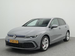 Volkswagen Golf - GTE 1.4 eHybrid 245pk DSG | Trekhaak | Stoel & Stuurverwarming | Head-up display | Achteru