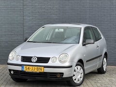 Volkswagen Polo - 1.4-16V *AUTOMAAT* 1jaar APK l Cruisecontrol