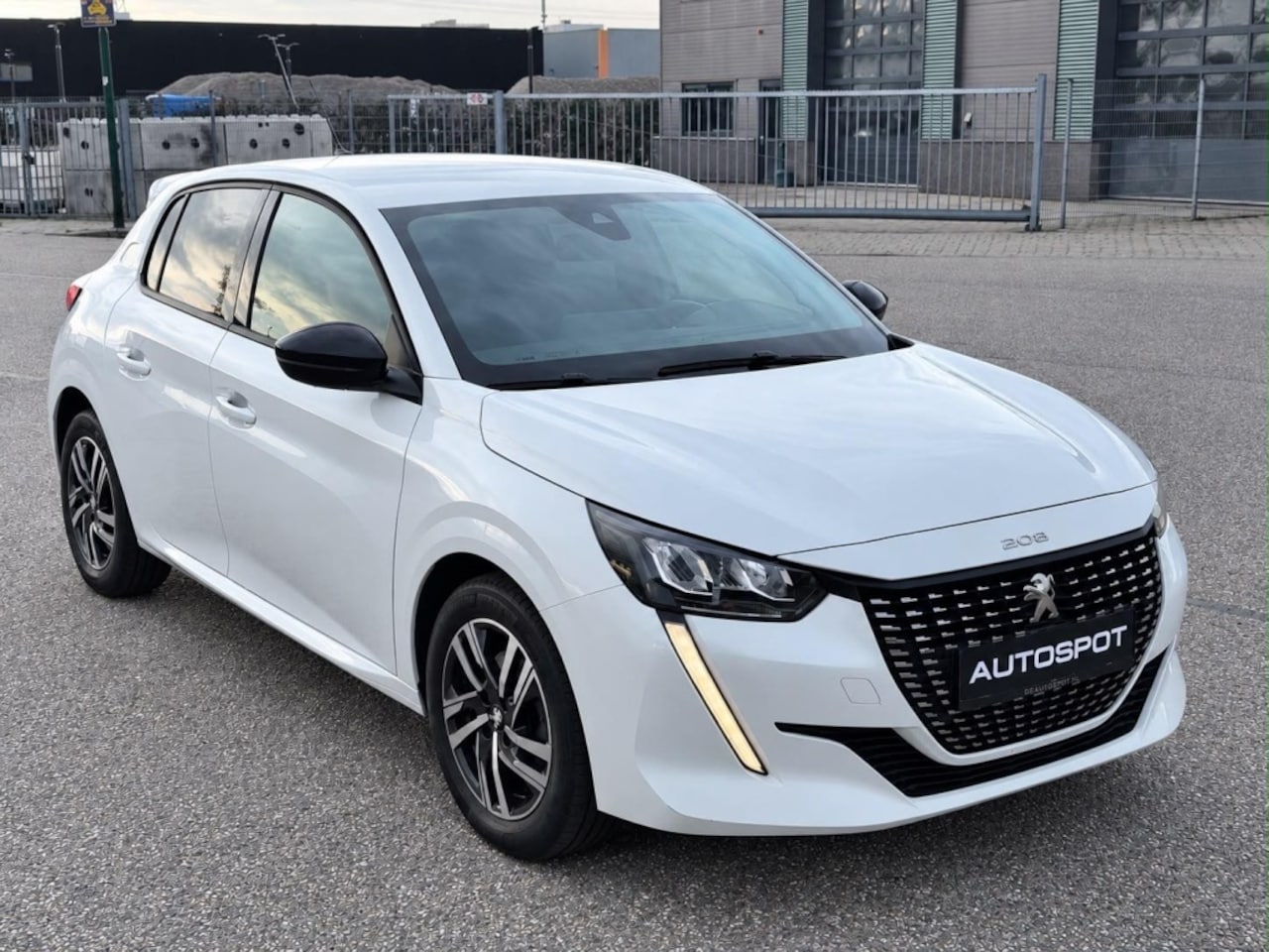 Peugeot 208 - Allure - AutoWereld.nl