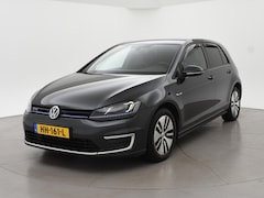 Volkswagen Golf - 1.4 TSI GTE 204 PK AUT. CARBON STEEL GREY + CAMERA | APPLE CARPLAY | PRIVACY GLASS