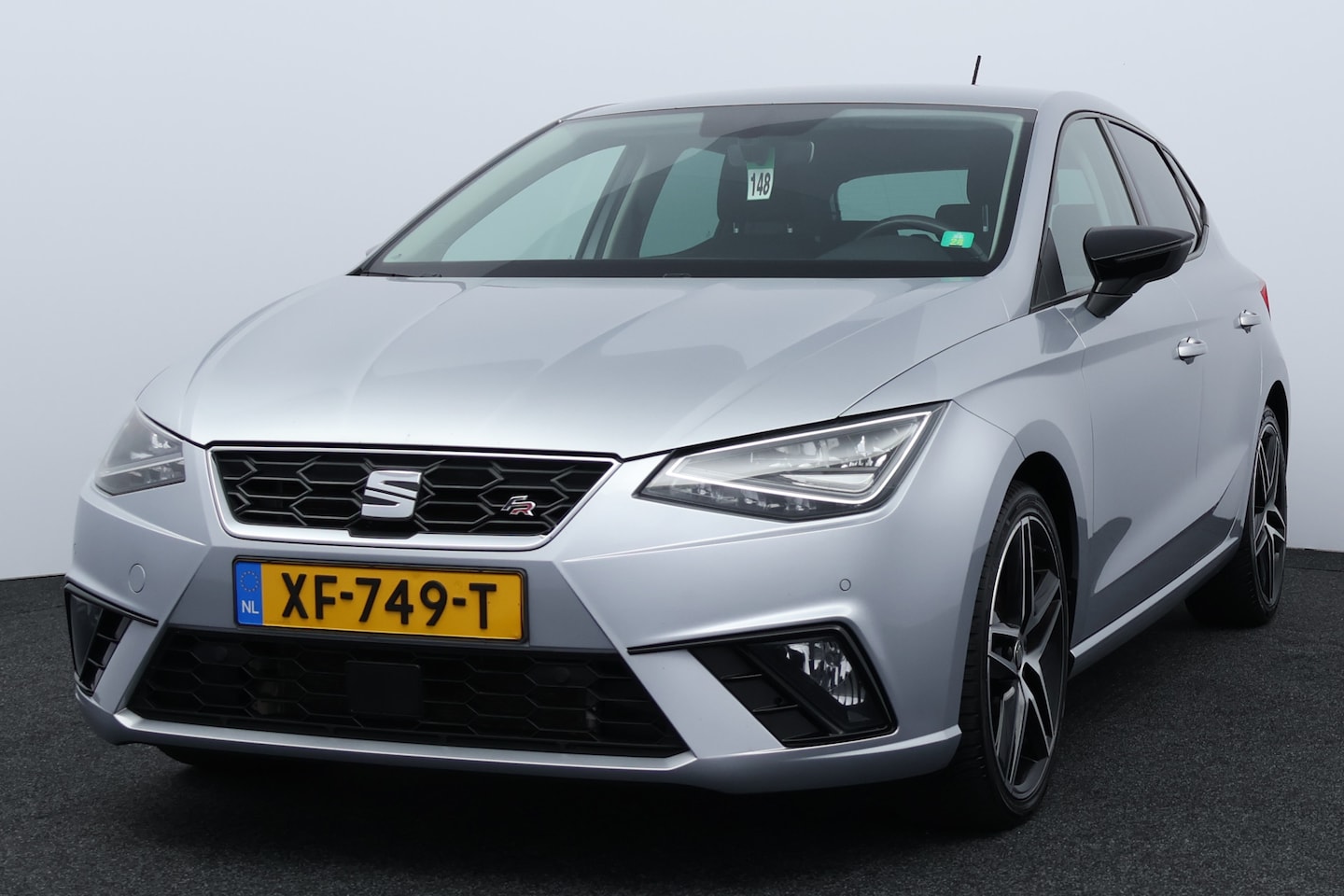 SEAT Ibiza - 1.0 TSI FR Business Intense/ AUTOMAAT!/ 18'' LMV/ LED Koplampen/ Apple + Android/ Camera/ - AutoWereld.nl