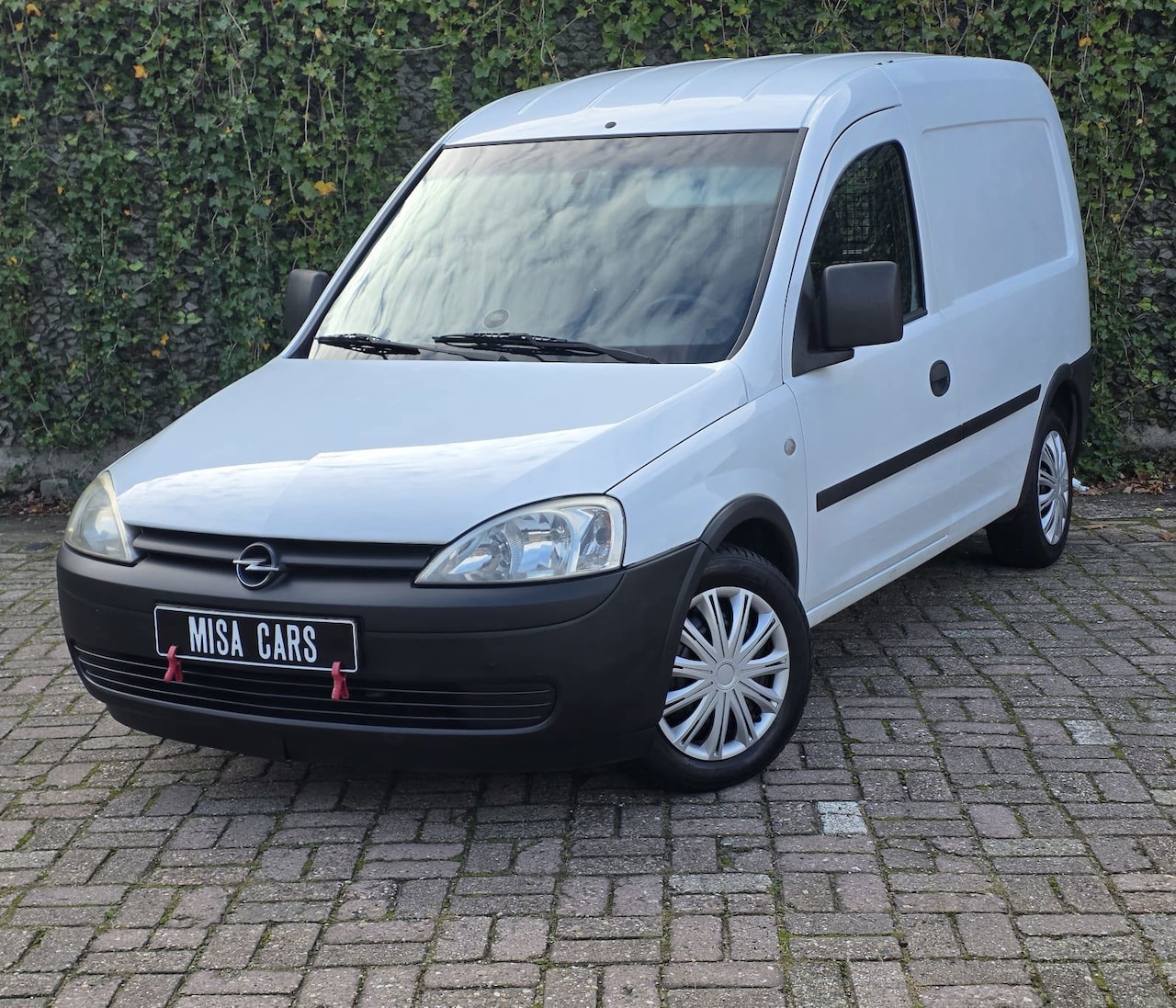 Opel Combo - 1.4-16V Comfort 600 kg. Lage Kilometerstand NW APK BTW Vrij 1 schuifdeur. - AutoWereld.nl