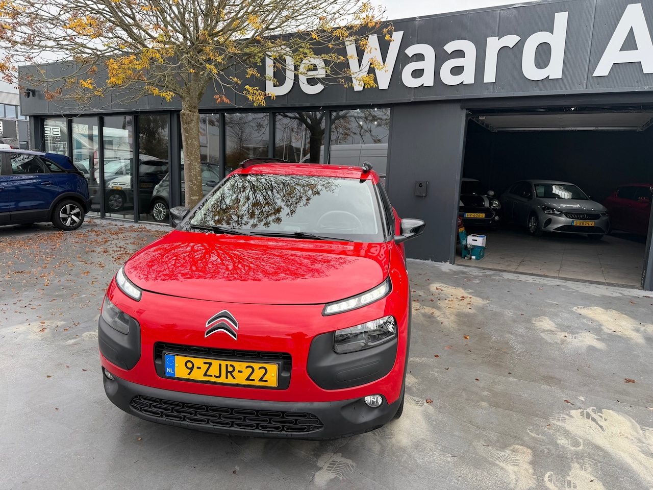 Citroën C4 Cactus - 1.2 VTi Feel/ airco/cruise/Trekhaak/NAP/goed onderhouden/ 12 maanden garantie - AutoWereld.nl