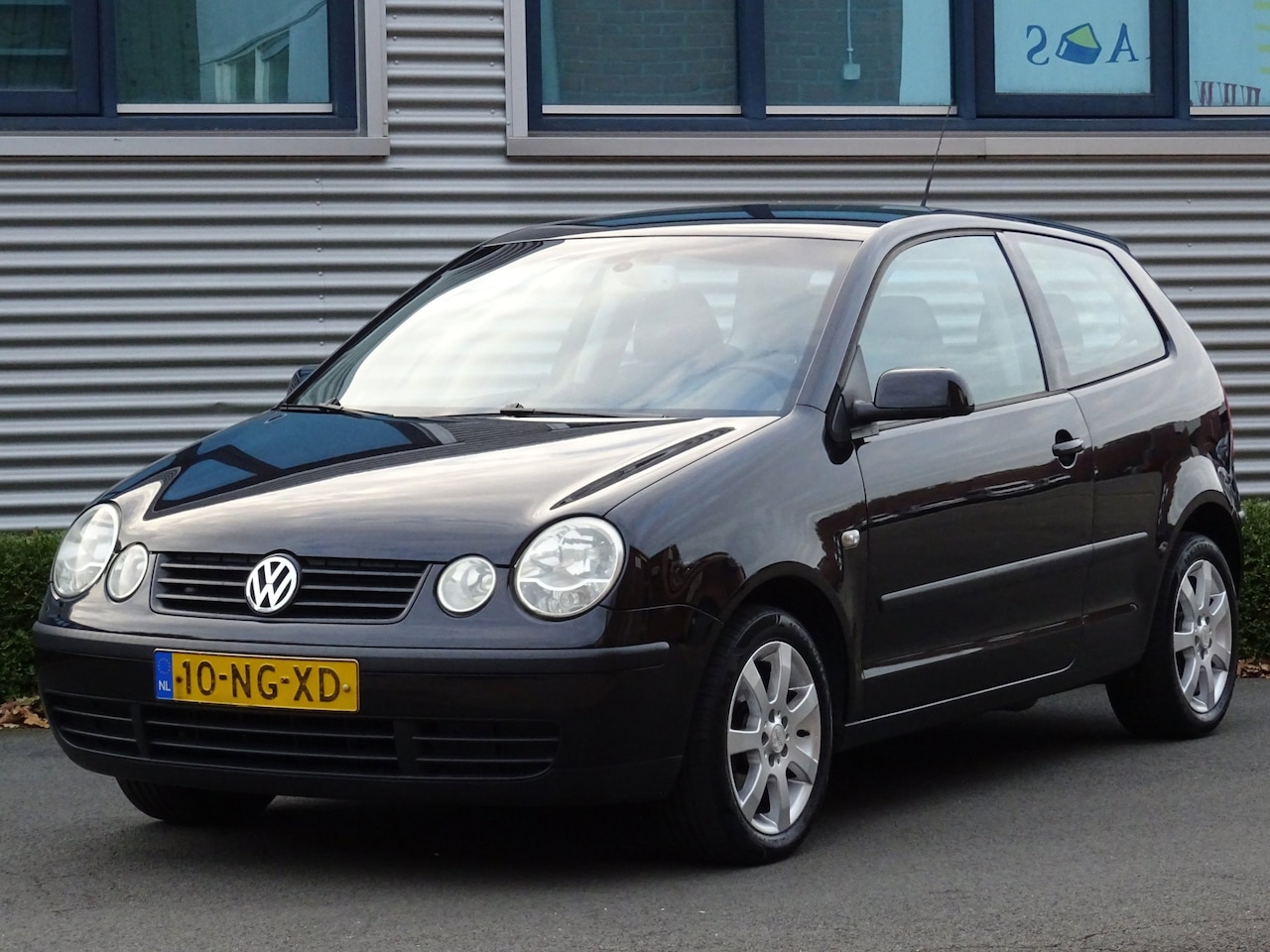Volkswagen Polo - 1.4 16V Comfortline Airco Cruise Control - AutoWereld.nl