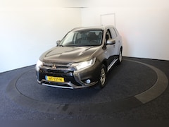 Mitsubishi Outlander - 2.0 PHEV Business Edition APK 12-2026 Nieuw model leder Climate Navi