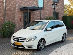 Mercedes-Benz B-klasse - 180 Ambition Navi Led trekhaak mooi