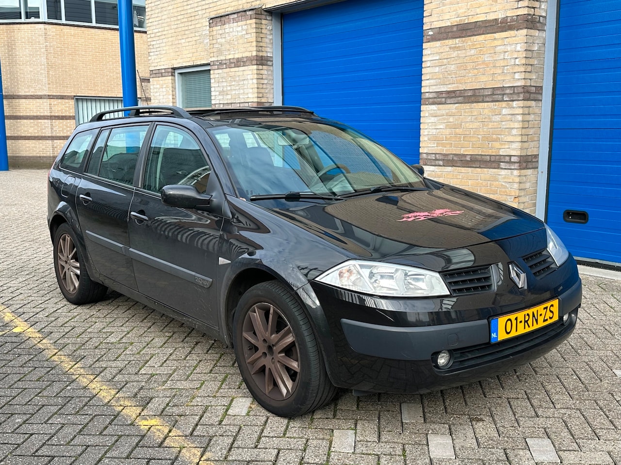 Renault Mégane Grand Tour - 2.0-16V Dynamique Comfort 2.0-16V Dynamique Comfort - AutoWereld.nl