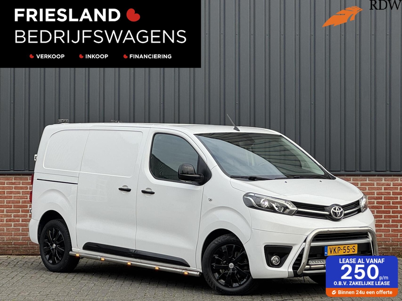 Toyota ProAce Worker - 2.0 D-4D 123pk Black Line Trekhaak/Carplay/Camera/Navi/Clima/17" - AutoWereld.nl