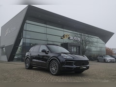 Porsche Cayenne - S 2.9 V6 441pk Panoramadak Luchtvering Matrix led Comfortstoelen Memory Camera 21" LMV