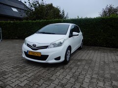 Toyota Yaris - 1.0 VVT-i Now