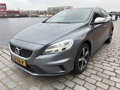Volvo V40 - 1.5 T3 Polar+ Sport R design Panodak navi ecc