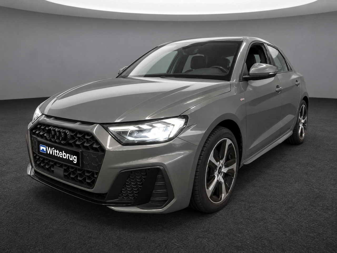 Audi A1 Sportback - 30 TFSI S edition S-tronic / LED verlichting / App-connect / Parkeersensoren / S-Line hal - AutoWereld.nl