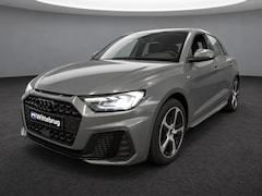 Audi A1 Sportback - 30 TFSI S edition S-tronic / LED verlichting / App-connect / Parkeersensoren / S-Line hal