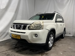 Nissan X-Trail - 2.0 dCi LE 4WD - Front / Rechter Zij Schade