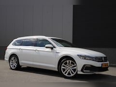 Volkswagen Passat Variant - 1.4 TSI 218pk GTE/Leder/Pano/Virtual/Matrix/360cam/Adaptive