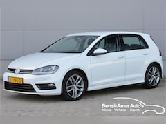 Volkswagen Golf - 1.6 TDI Business Edition R Connected