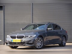 BMW 3-serie - 330e M-SPORT SCHUIFDAK, INDIVIDUAL LEDER, LASER, HUD, HARMAN/KARDON, ADAPT. CRUISE, SPORTS