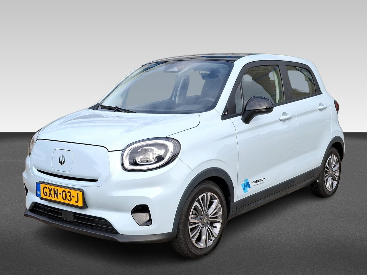 Leapmotor T03 - EV 37,3 kWh 95pk Design Park Pilot | Camera | Panoramadak - AutoWereld.nl