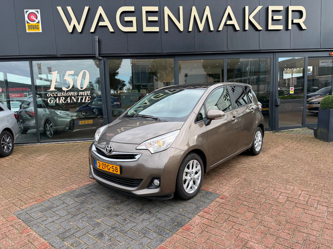 Toyota Verso S - 1.3 VVT-i Trend AUT|Cruise|PANORAMA|Trekhaak - AutoWereld.nl