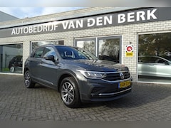 Volkswagen Tiguan - 1.4 TSI eHybrid Life SOH 95%