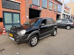 Hyundai Tucson - 2.0i Style Cross Leder Clima Cruise Export