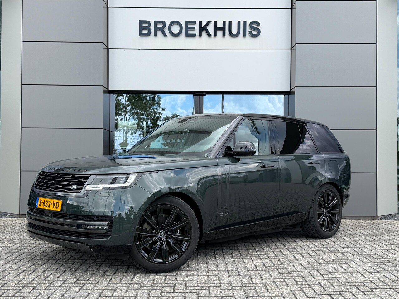 Land Rover Range Rover - P550e Autobiography | Vierwielsturing | Shadow Pack | El.trekhaak | Softclose | Lederen he - AutoWereld.nl