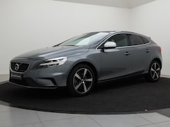 Volvo V40 - T3 AUT(6) POLAR+ SPORT PANORAMADAK 17INCH HARMAN KARDON KEYLESS