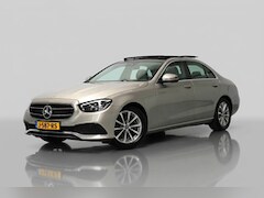 Mercedes-Benz E-klasse - 200 Business Solution Avantgarde 198PK, RIJKLAAR | PANORAMADAK | SFEERVERLICHTING | DEELS