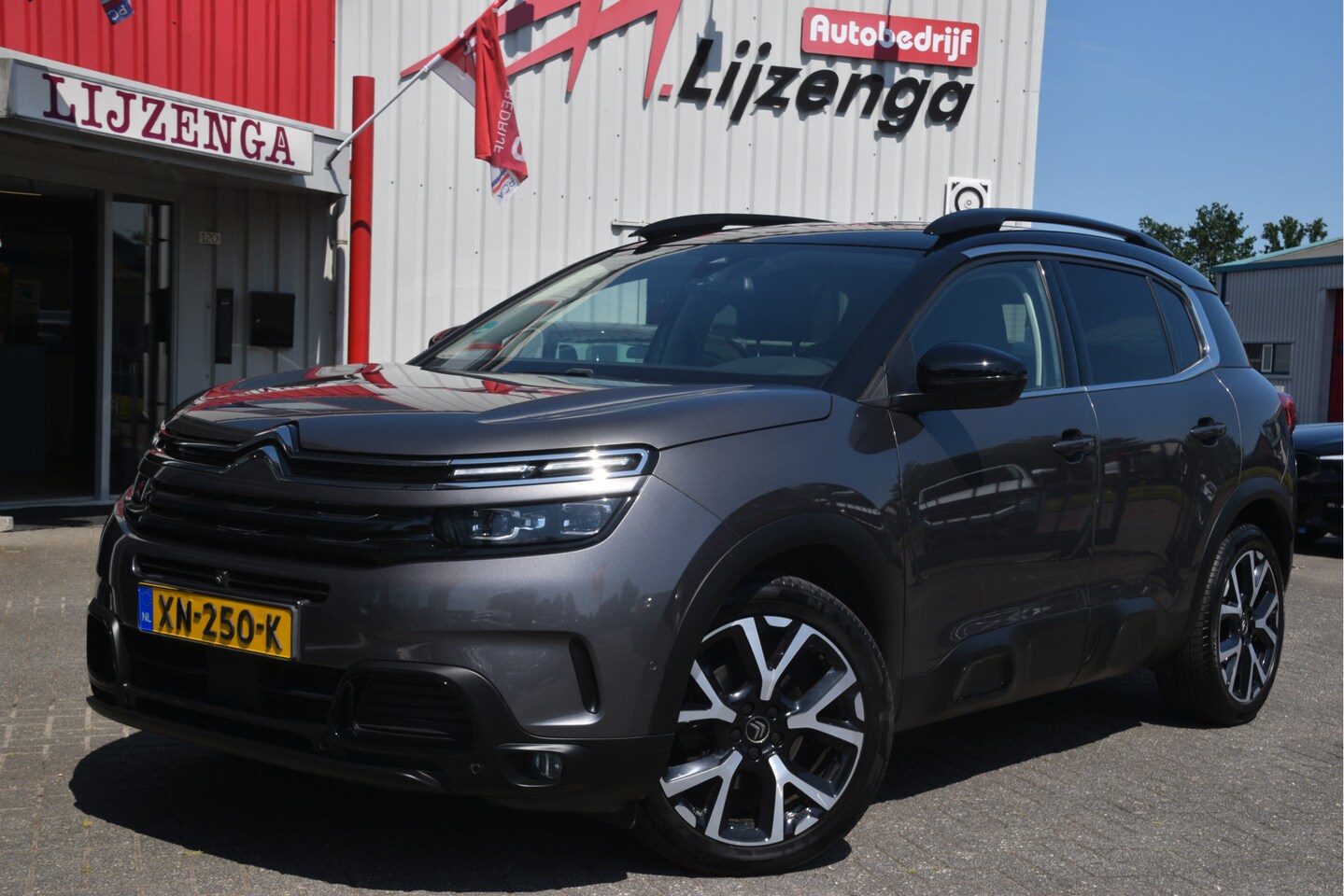 Citroën C5 Aircross - 2.0 BlueHDI Shine Carplay | Camera | Keyless | DAB | LED | Leer - AutoWereld.nl