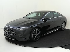 Mercedes-Benz CLA-Klasse - 200 AMG Line / Stoelverwarming / Achteruitrijcamera /