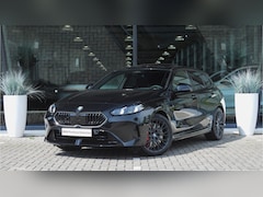BMW 1-serie - 120 M Sport Automaat / Panoramadak / Sportstoelen / M Adaptief onderstel / Comfort Access