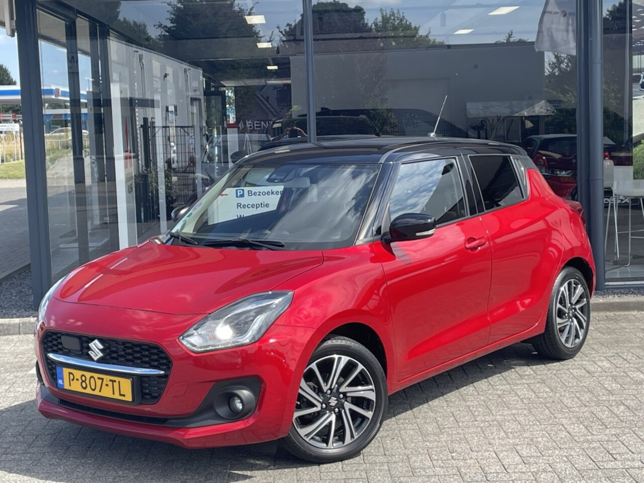 Suzuki Swift - 1.2 Style Smart Hybrid 1.2 Style Smart Hybrid - AutoWereld.nl