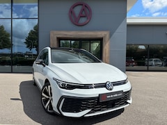 Volkswagen Golf - 1.5 eHybrid GTE 272pk | Head up | Black Style | IQ light | 360 Camera | Rijklaar incl. gar