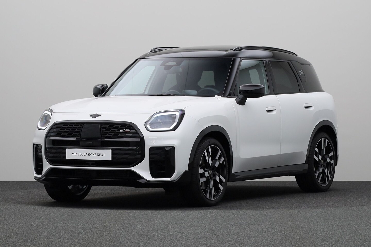 MINI Countryman - 2.0 S ALL4 John Cooper Works Pakket L | Harman Kardon | 360* Camera | Panoramadak | Trekha - AutoWereld.nl
