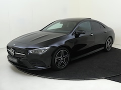 Mercedes-Benz CLA-Klasse - 180 Business Line / Panoramadak/ Night/ 18 inch/ Sfeerverlichting