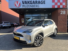 Toyota Yaris Cross - 1.5 Hybrid 115 First Edition // ADAPT. CRUISE // KEYLESS // APPLE-ANDROID AUTO // CAMERA /